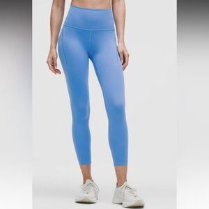 NWT!🍋🍋Lululemon Wunder Train HR Tight with Pockets 25”🍋🍋. Size 8. Pool Party